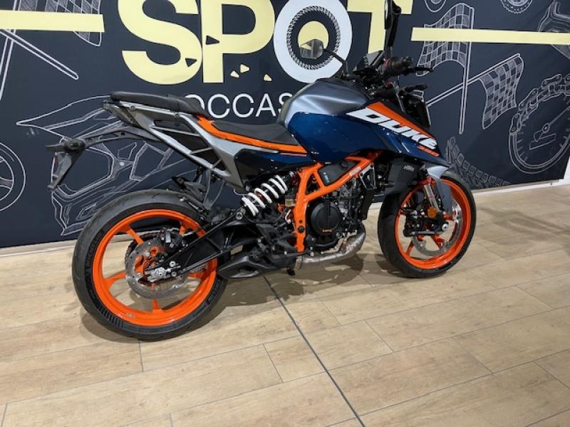 Image KTM Duke Duke 390