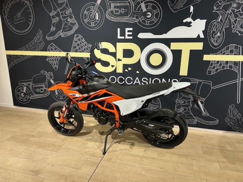 Image KTM SMC SMC 125 R