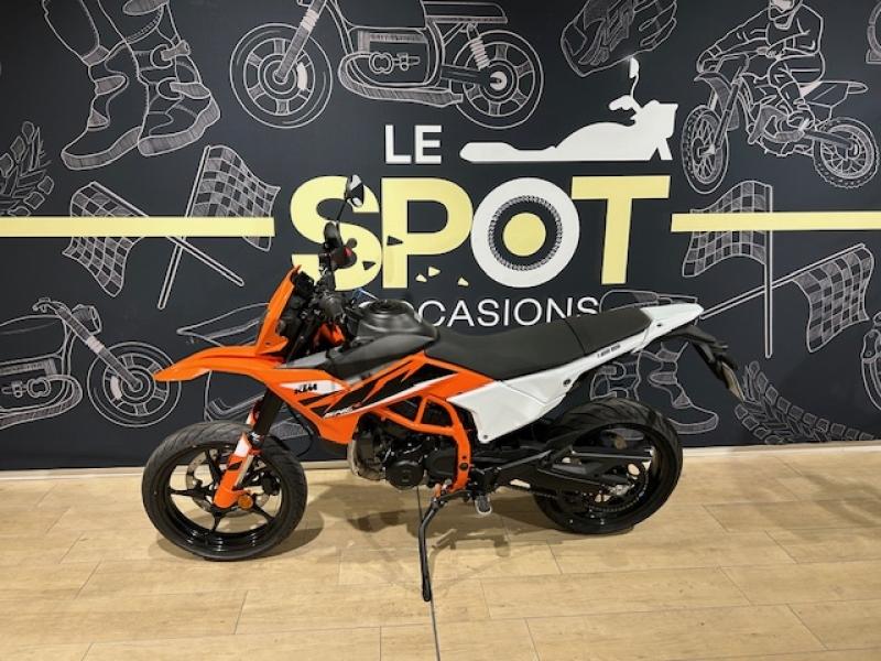 Photo KTM SMC SMC 125 R