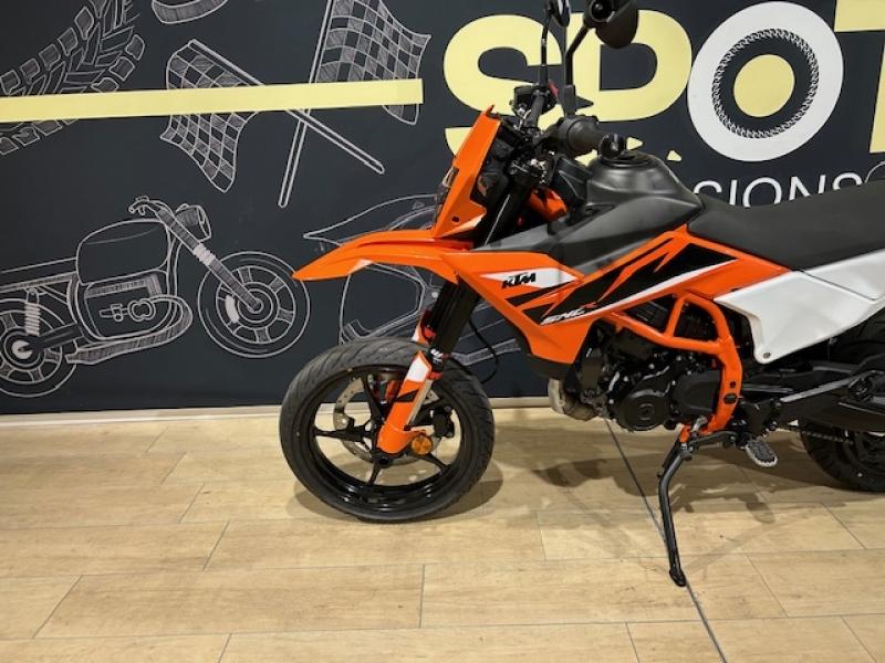 Image KTM SMC SMC 125 R