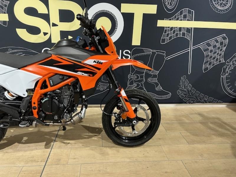 Image KTM SMC SMC 125 R