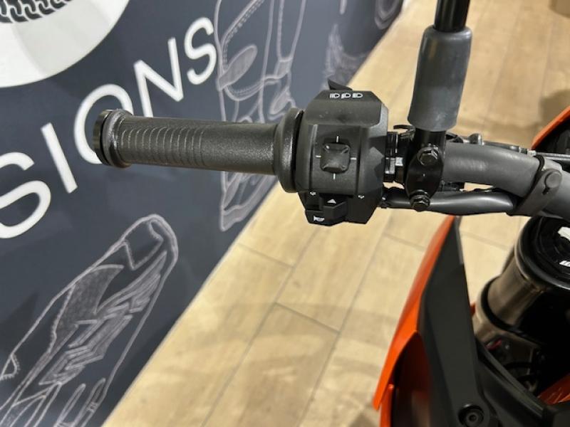 Image KTM SMC SMC 125 R