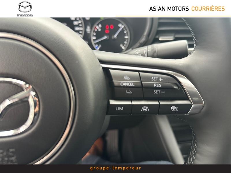 Image MAZDA Mazda 3 Berline 2.0 e-SKYACTIV-X M-Hybrid 186ch Takumi BVA 2025 Euro6e