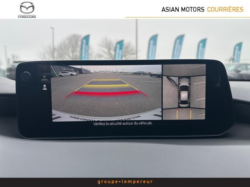 Image MAZDA Mazda 3 Berline 2.0 e-SKYACTIV-X M-Hybrid 186ch Takumi BVA 2025 Euro6e