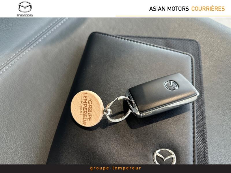 Image MAZDA Mazda 3 Berline 2.0 e-SKYACTIV-X M-Hybrid 186ch Takumi BVA 2025 Euro6e