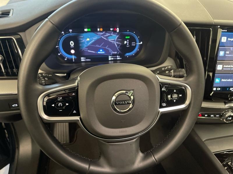 Image VOLVO XC60 T6 Hybride Rechargeable 253 + 145ch Plus Style Dark Geartronic 8 AWD