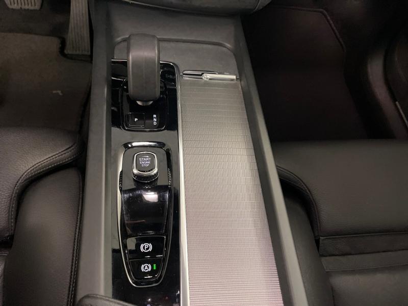 Image VOLVO XC60 T6 Hybride Rechargeable 253 + 145ch Plus Style Dark Geartronic 8 AWD