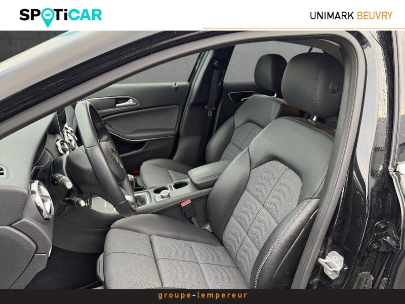 Image MERCEDES-BENZ GLA 180 d Inspiration