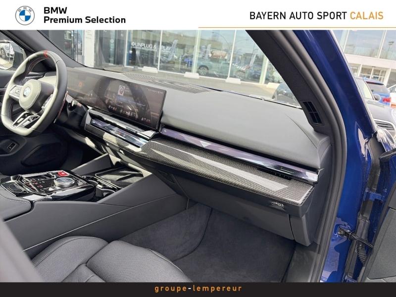Image BMW M5 4.4 V8 PHEV 727ch (585+197)