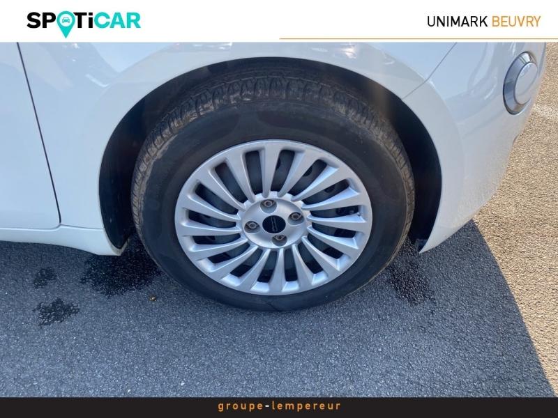 Image FIAT 500 e 95ch Action Plus