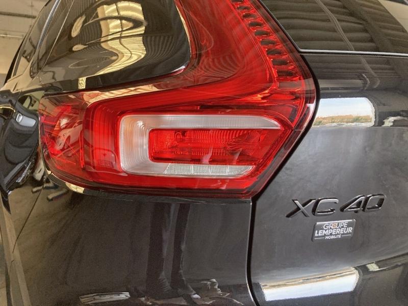 Image VOLVO XC40 B3 163ch Black Edition DCT 7