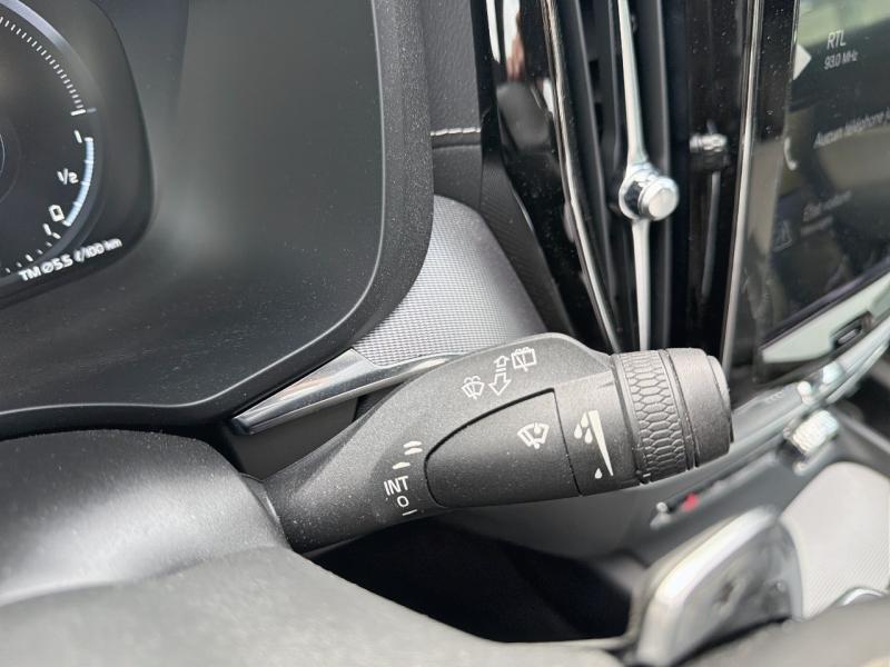 Image VOLVO XC60 T8 AWD Recharge 303 + 87ch R-Design Geartronic