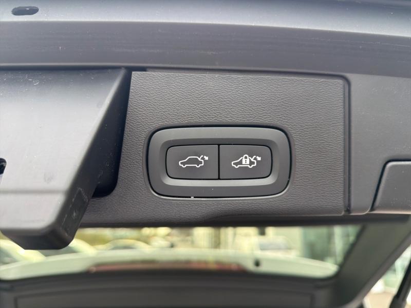 Image VOLVO XC60 T8 AWD Recharge 303 + 87ch R-Design Geartronic