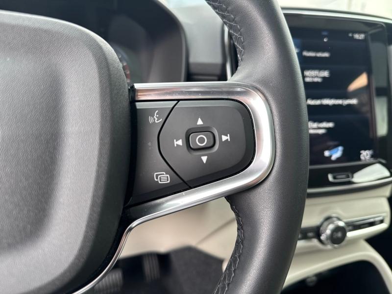 Image VOLVO XC40 T2 129ch Inscription Luxe Geartronic 8