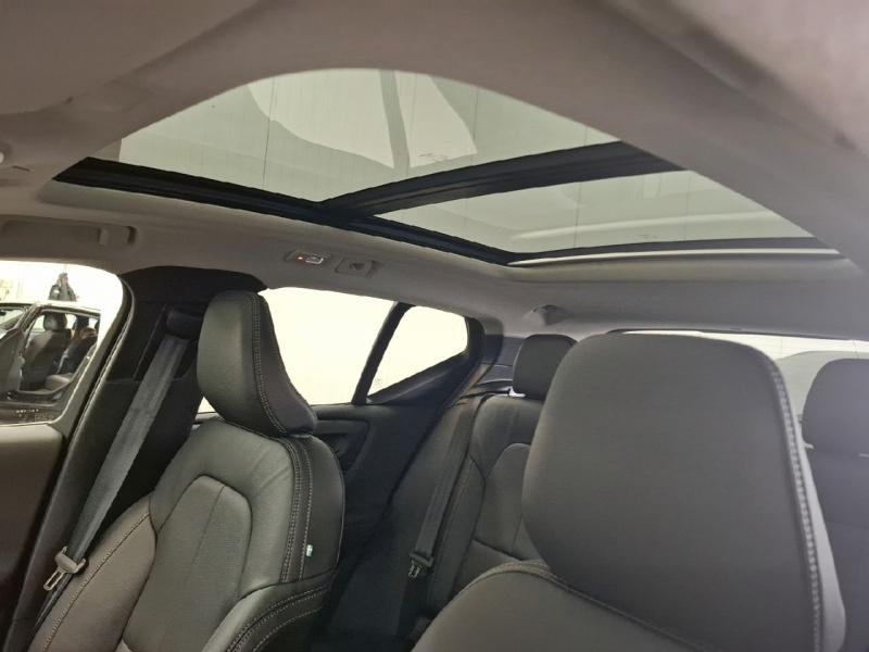 Image VOLVO XC40 B3 163ch Lounge Edition DCT 7