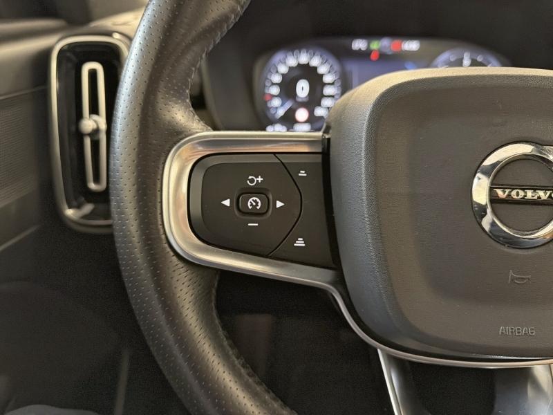 Image VOLVO XC40 D3 AdBlue 150ch Inscription Luxe Geartronic 8