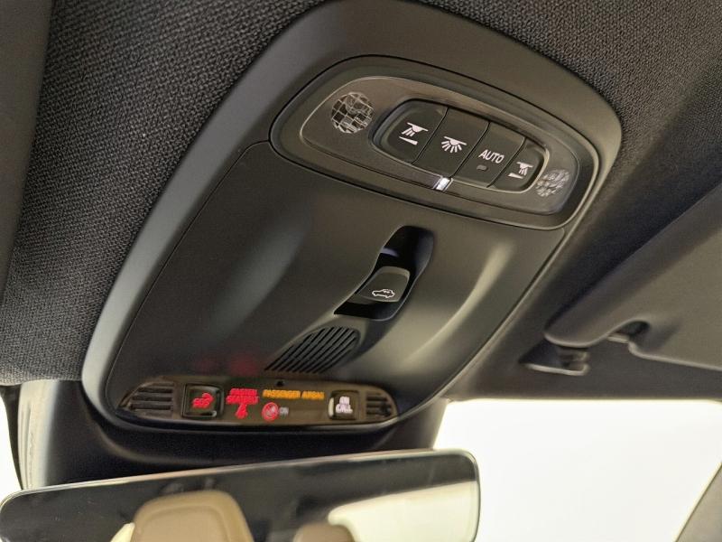 Image VOLVO XC40 D3 AdBlue 150ch Inscription Luxe Geartronic 8