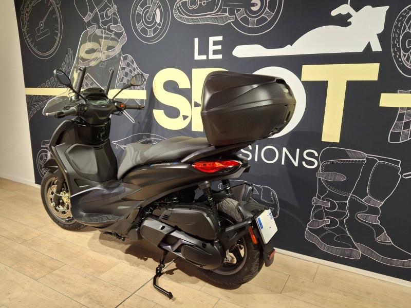 Image PIAGGIO Beverly Beverly 400 HPE ABS-ASR
