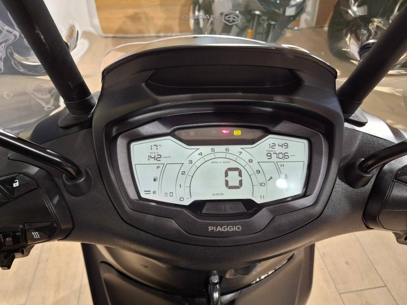 Image PIAGGIO Beverly Beverly 400 HPE ABS-ASR