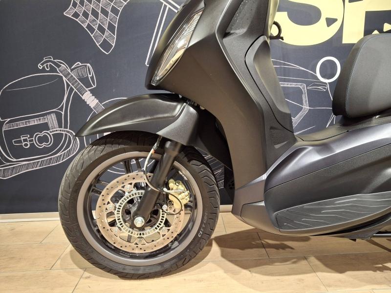 Image PIAGGIO Beverly Beverly 400 HPE ABS-ASR