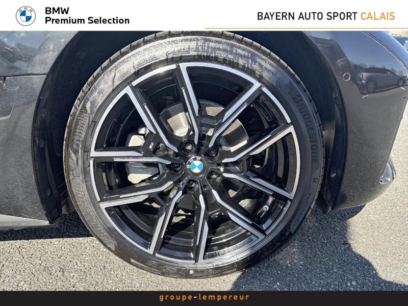 Image BMW i4 eDrive35 286ch M Sport