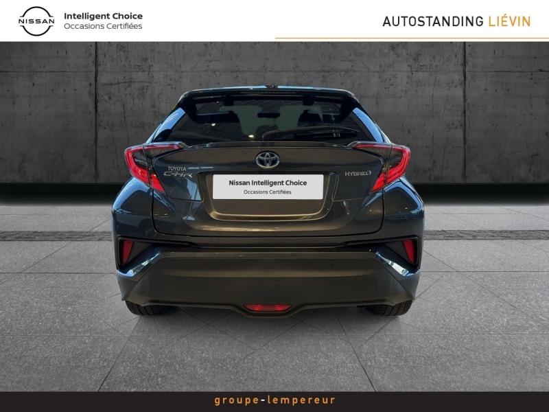 Image TOYOTA C-HR 122h Distinctive 2WD E-CVT