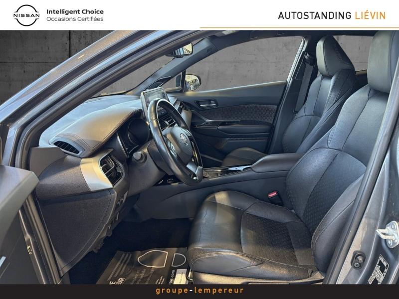 Image TOYOTA C-HR 122h Distinctive 2WD E-CVT