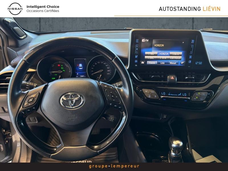 Image TOYOTA C-HR 122h Distinctive 2WD E-CVT