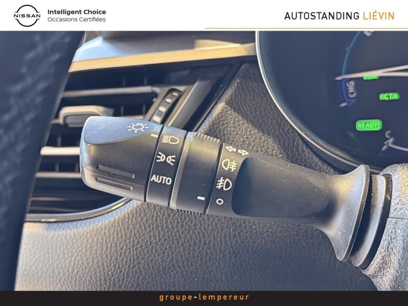 Image TOYOTA C-HR 122h Distinctive 2WD E-CVT