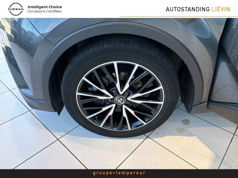 Image TOYOTA C-HR 122h Distinctive 2WD E-CVT