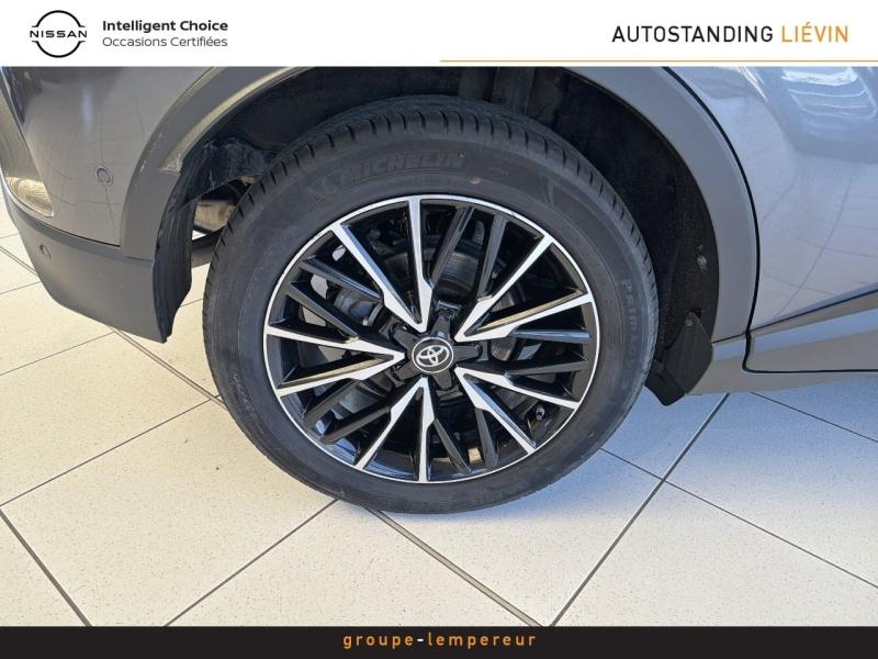 Image TOYOTA C-HR 122h Distinctive 2WD E-CVT