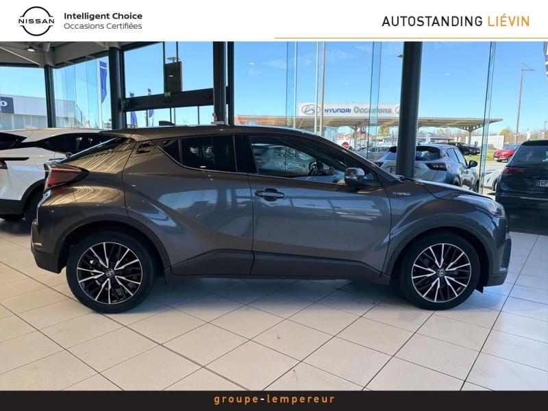 Image TOYOTA C-HR 122h Distinctive 2WD E-CVT