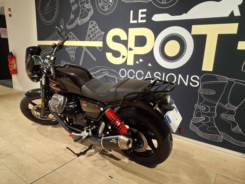 Image MOTO-GUZZI V7 V7 850 Stone Special Edition