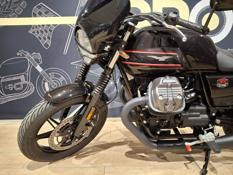 Image MOTO-GUZZI V7 V7 850 Stone Special Edition