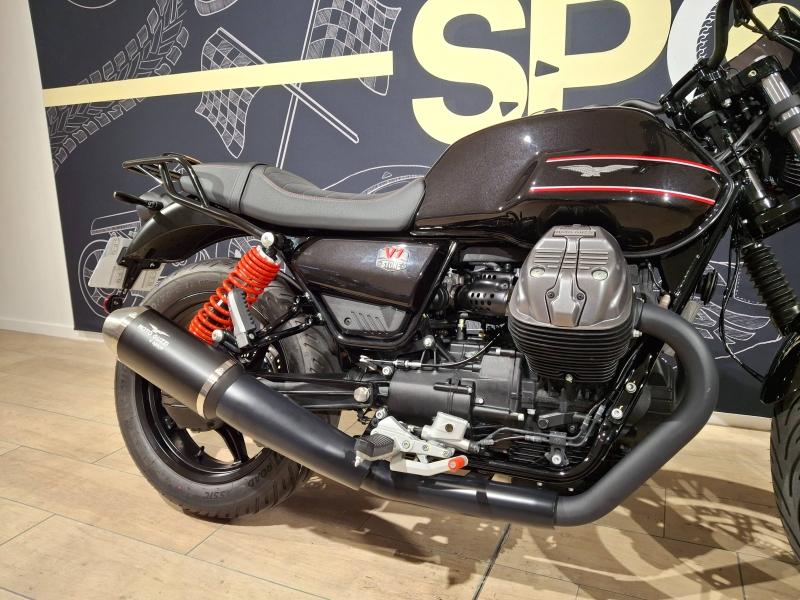 Image MOTO-GUZZI V7 V7 850 Stone Special Edition