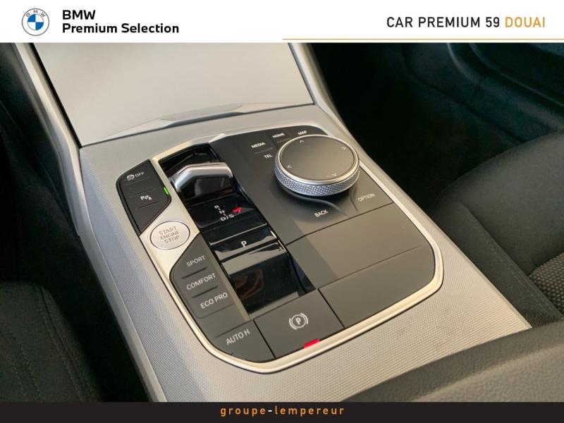 Image BMW Série 3 Touring 318dA 150ch