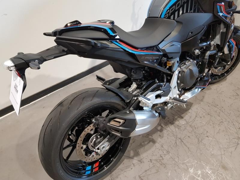 Image BMW F F 900 R 2025