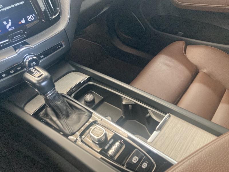 Image VOLVO XC60 D4 AdBlue AWD 190ch Inscription Luxe Geartronic