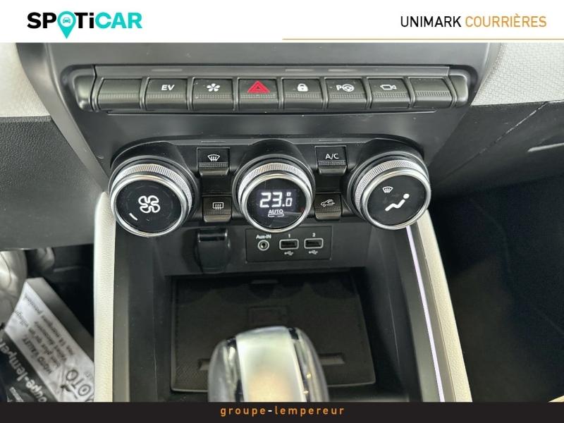 Image RENAULT Clio 1.6 E-Tech 140ch Première Edition