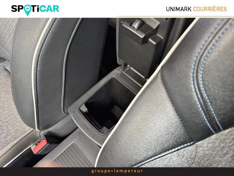 Image RENAULT Clio 1.6 E-Tech 140ch Première Edition