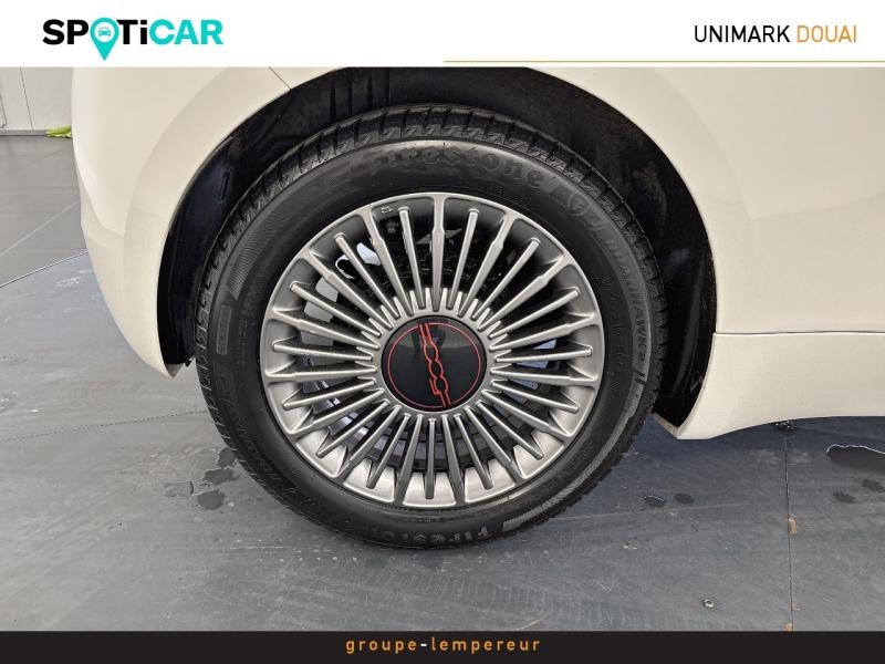 Image FIAT 500C e 95ch (RED) MY23