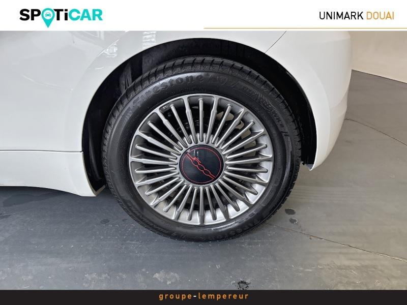 Image FIAT 500C e 95ch (RED) MY23