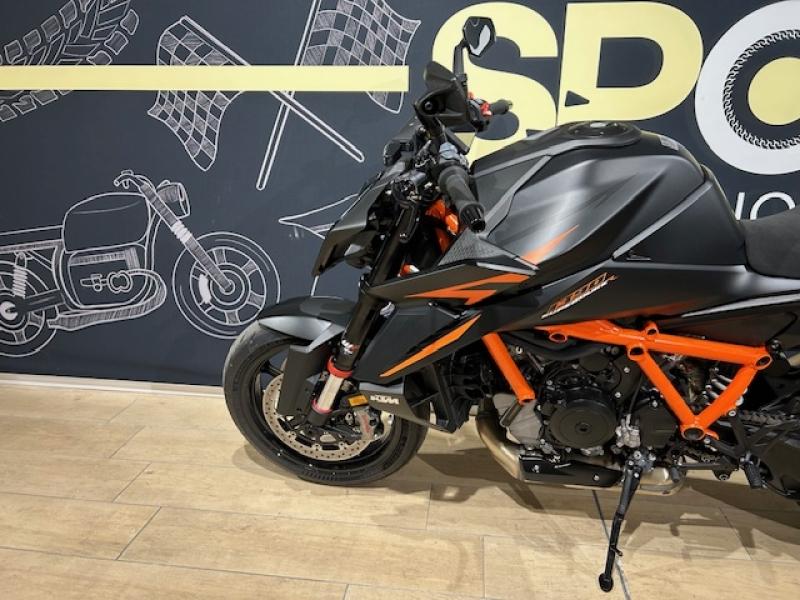 Image KTM Super Duke Super Duke 1390 R 2025