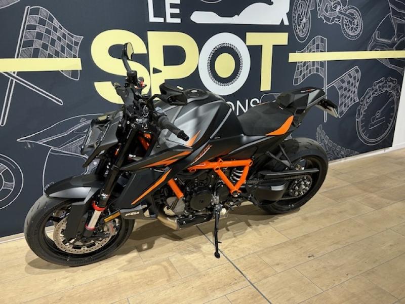Image KTM Super Duke Super Duke 1390 R 2025