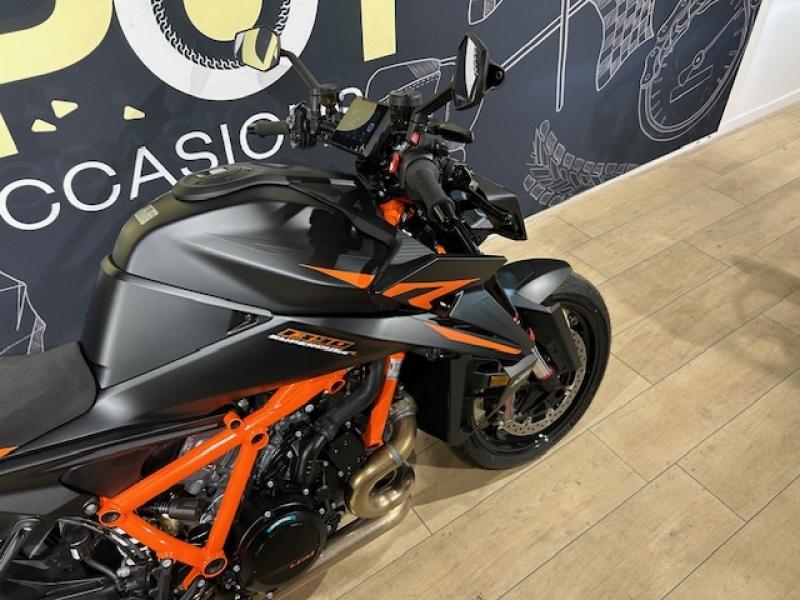 Image KTM Super Duke Super Duke 1390 R 2025