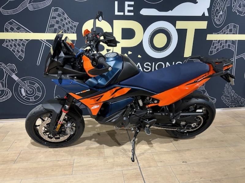 Photo KTM SMT 890 SMT
