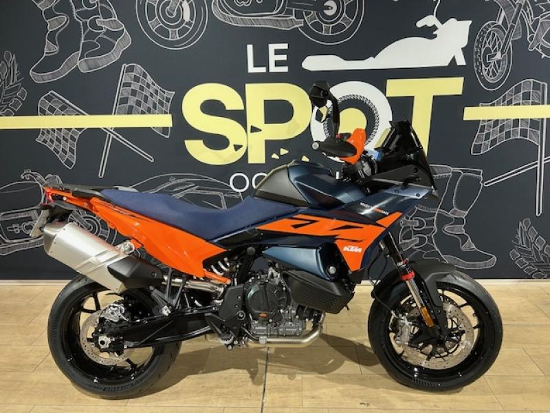 Image KTM SMT 890 SMT