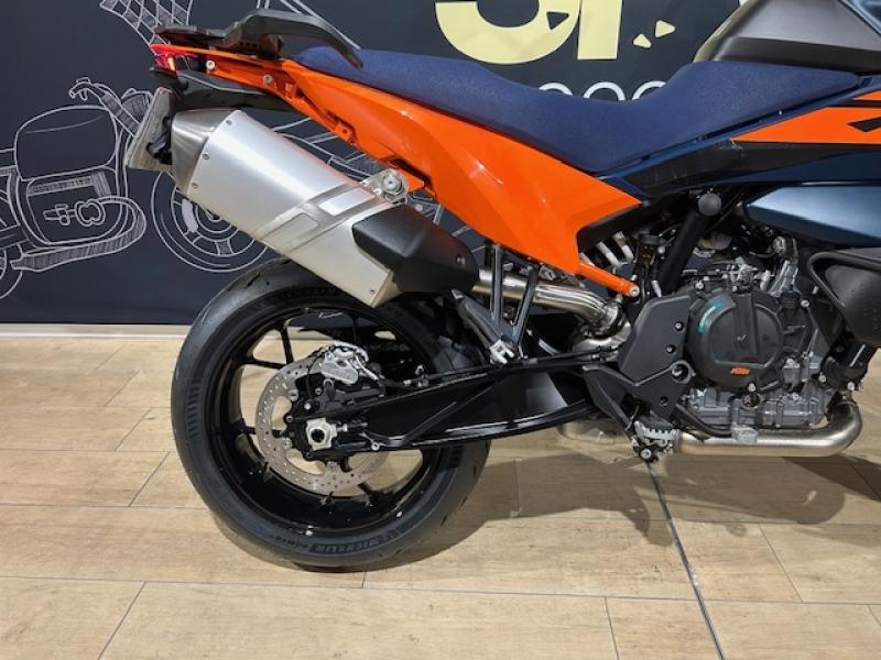 Image KTM SMT 890 SMT