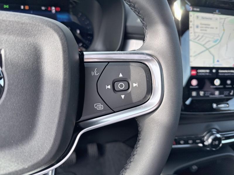 Image VOLVO XC40 B3 163ch Black Edition DCT 7