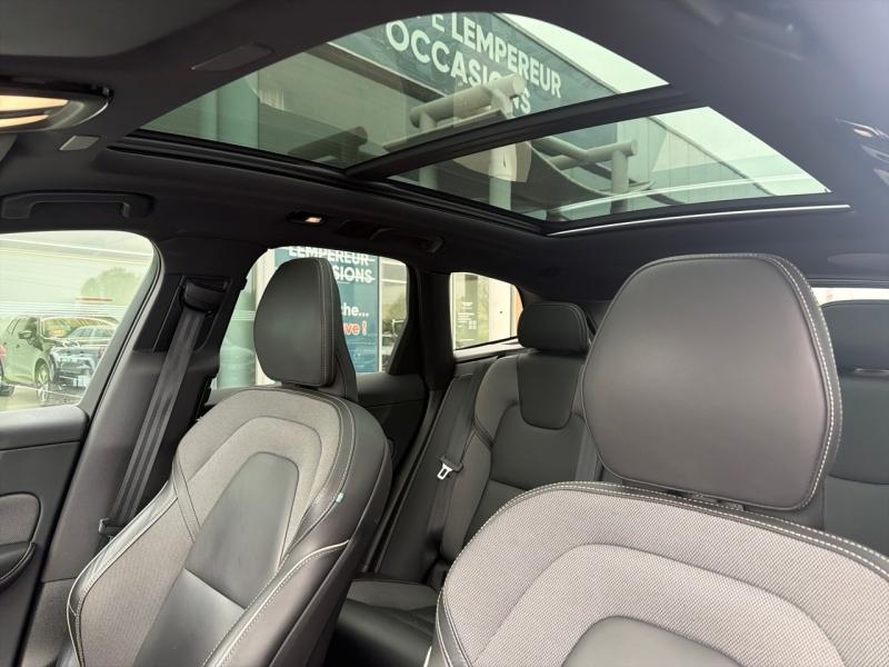 Image VOLVO XC60 T6 AWD 253 + 145ch Utimate Style Dark Geartronic